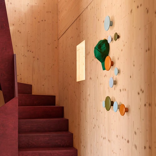Dots Muuto: i migliori appendiabiti ?