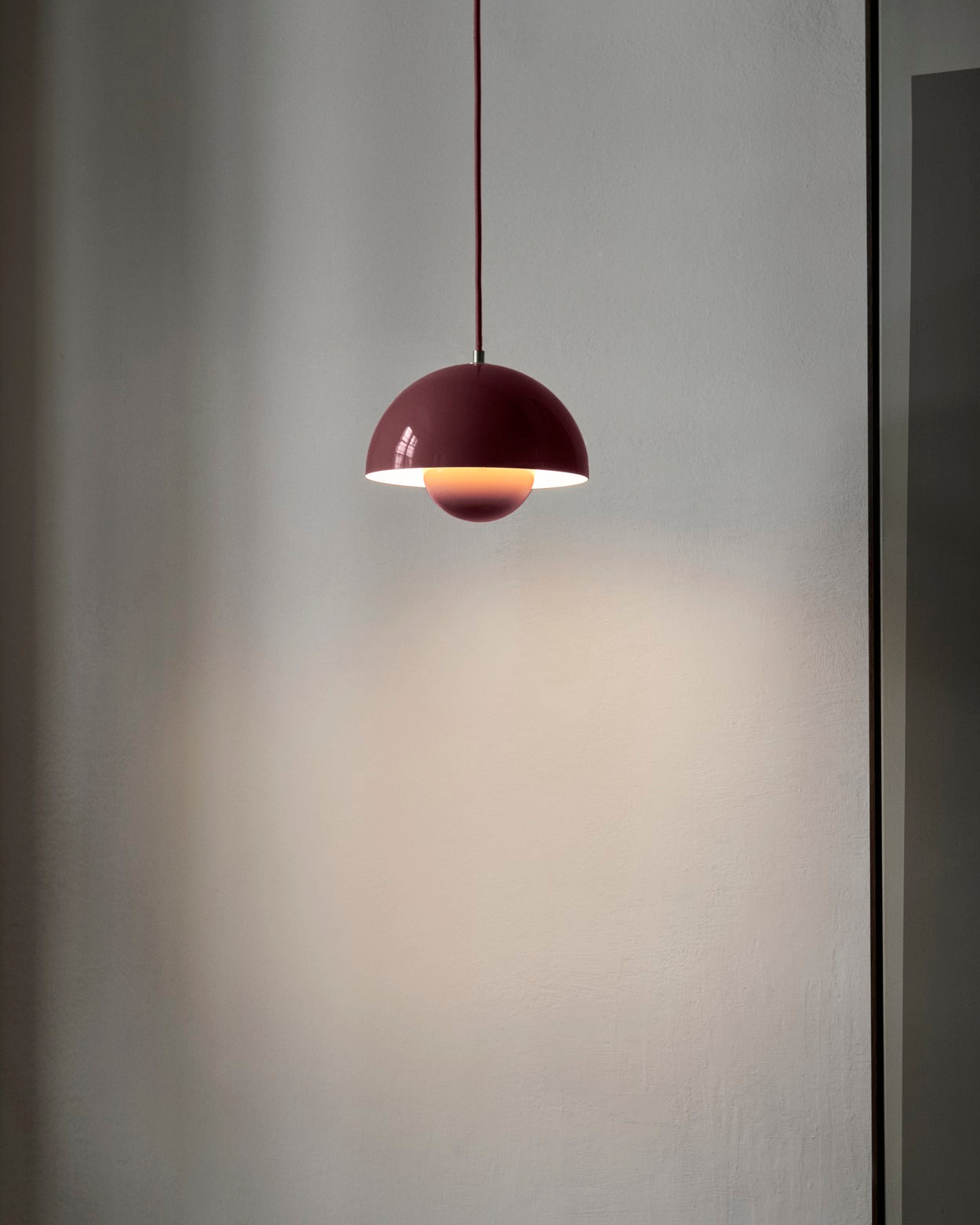 Lampada a sospensione &Tradition Flowerpot VP1 Plum