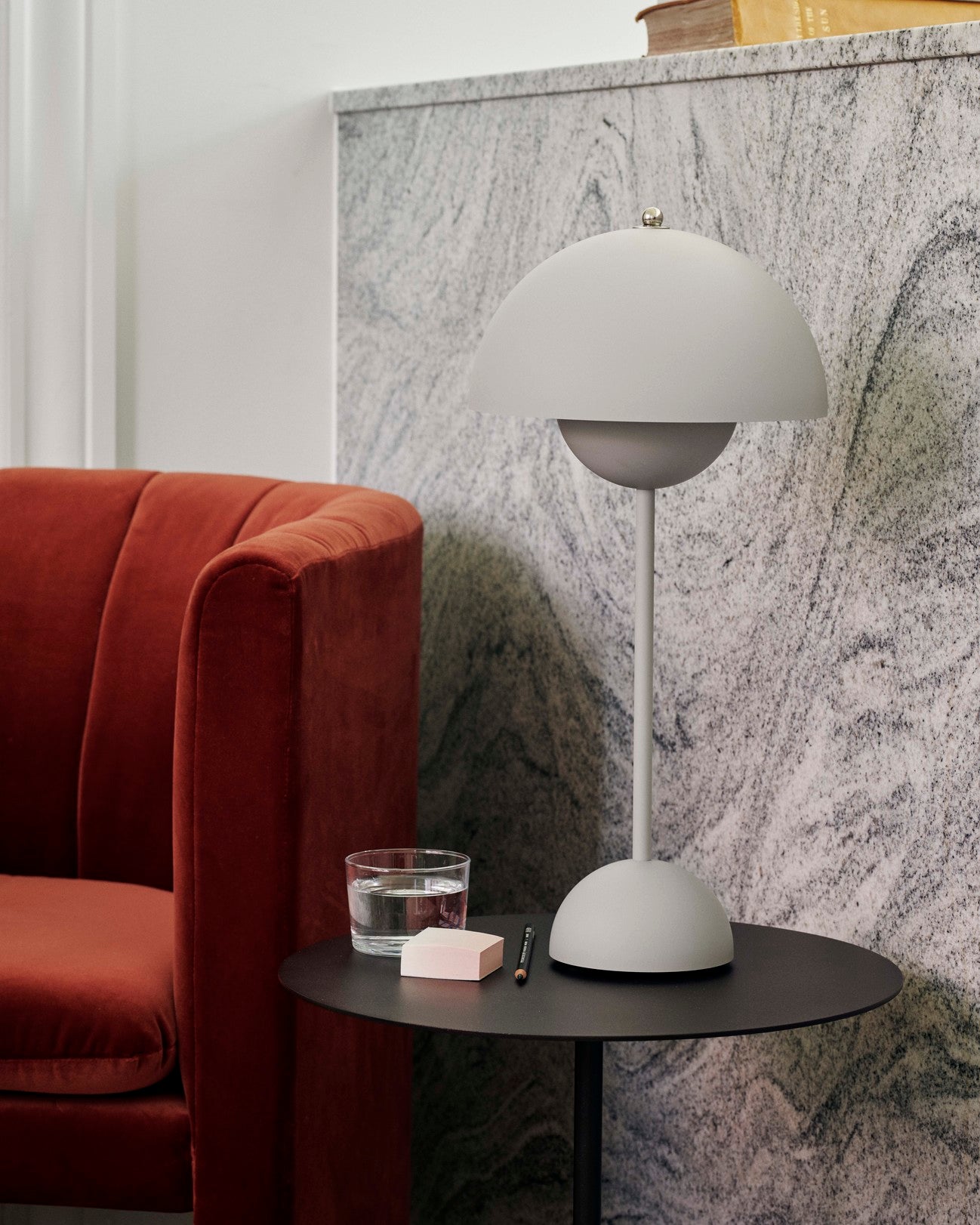 Lampada da tavolo VP3 Flowerpot Matt Grey