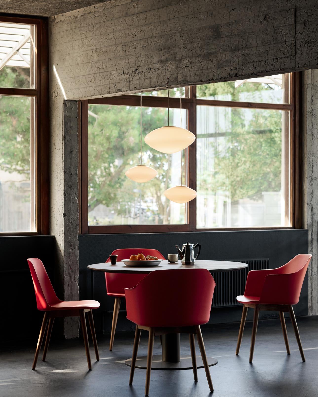 Sedia da pranzo con gambe in rovere Rely &Tradition Red