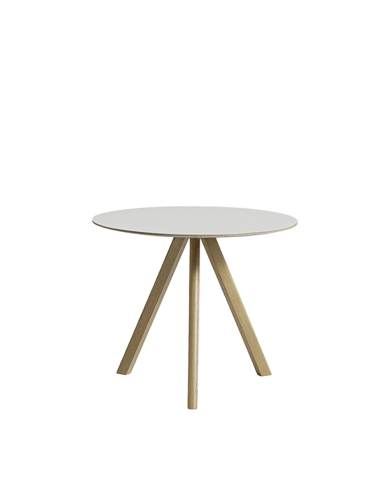 Tavolo Hay cph 20 con gambe in rovere e piano in laminato bianco
