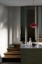 Lampada a sospensione &Tradition Flowerpot VP1 Tangy Pink on kitchen