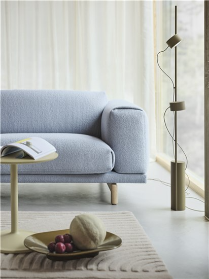 Lampada da terra Post Floor Muuto Olive