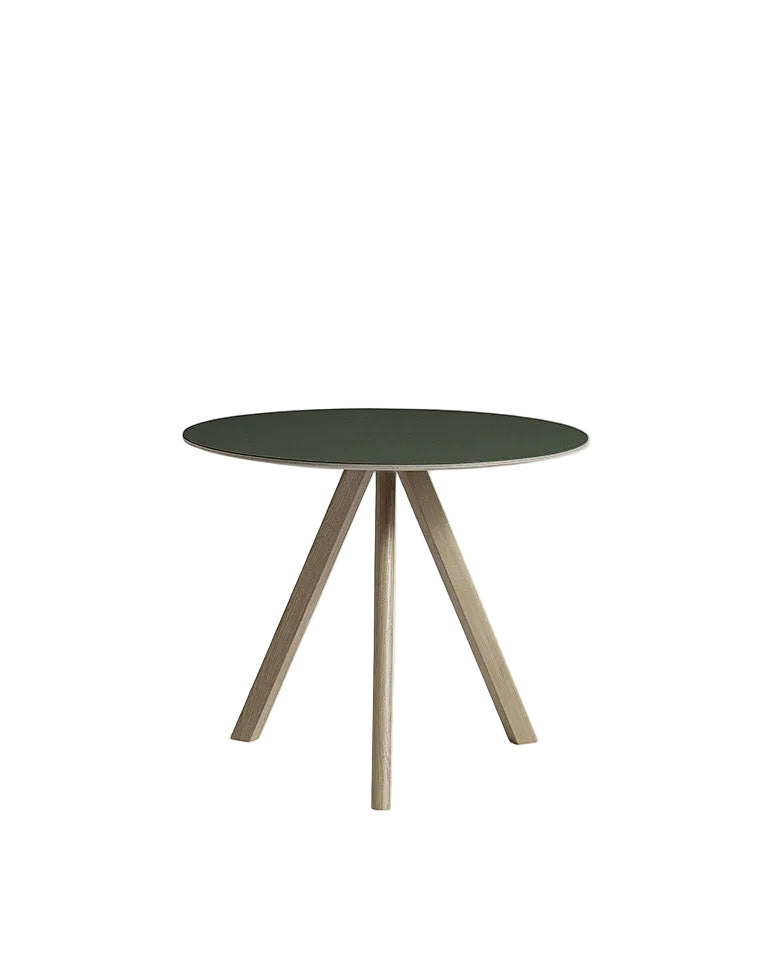 Tavolo Hay cph 20 con gambe in rovere e piano
